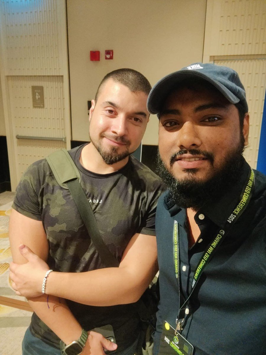 Saqline Mostak: With Koray Tuğberk Gübür, the pioneer of semantic SEO, at Chiang Mai SEO Conference 2024